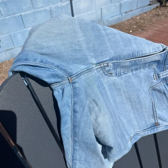 Madewell Roadtripper Jeans - Picture 3 of 8